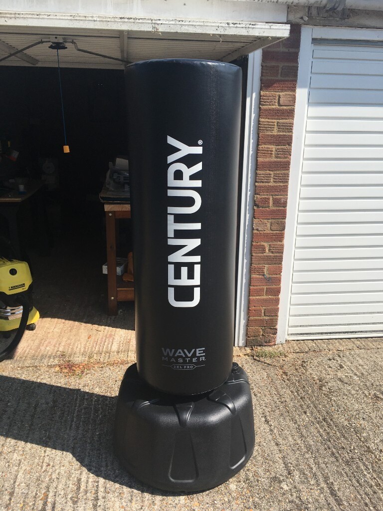 CENTURY WAVEMASTER XXL PUNCH BAG in Cambridge, Cambridgeshire Gumtree