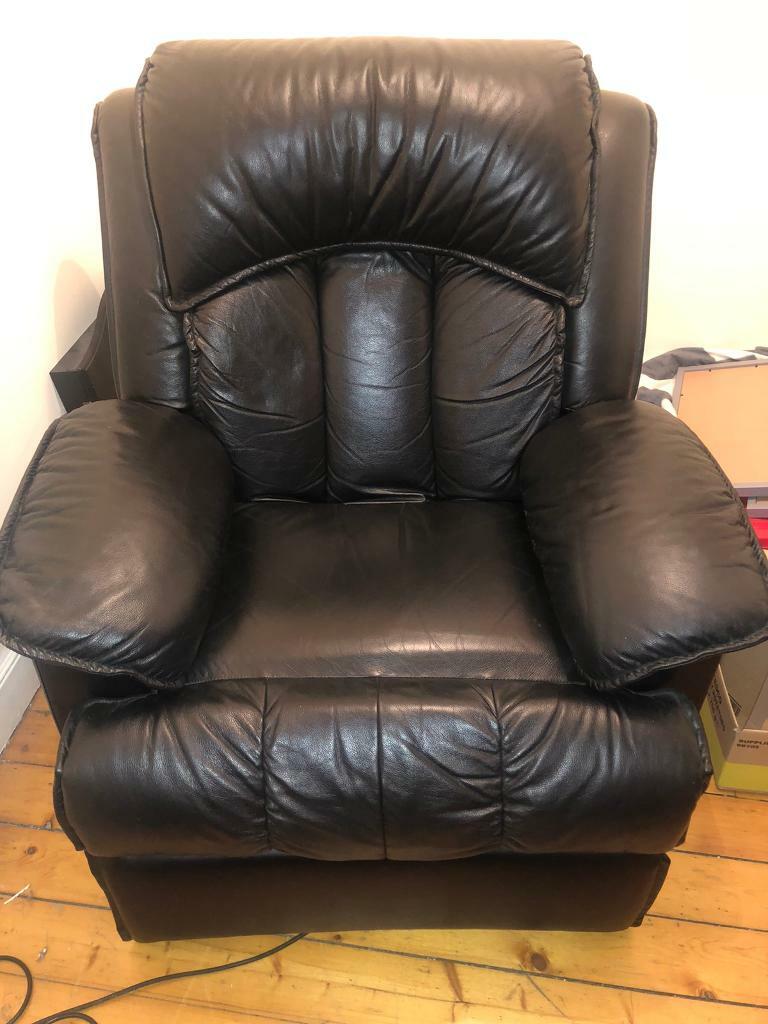 LAZY BOY ELECTRIC RECLINER CHAIR in Dunfermline, Fife Gumtree