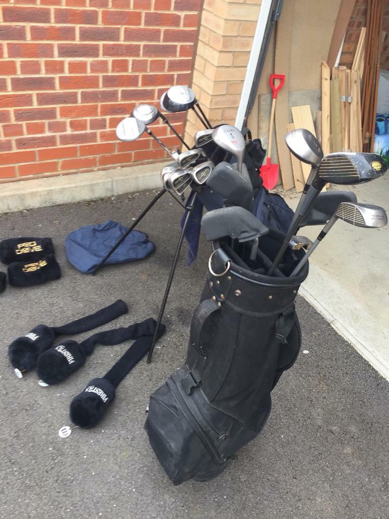 2 Second hand sets of golf clubs and bags in Biggleswade