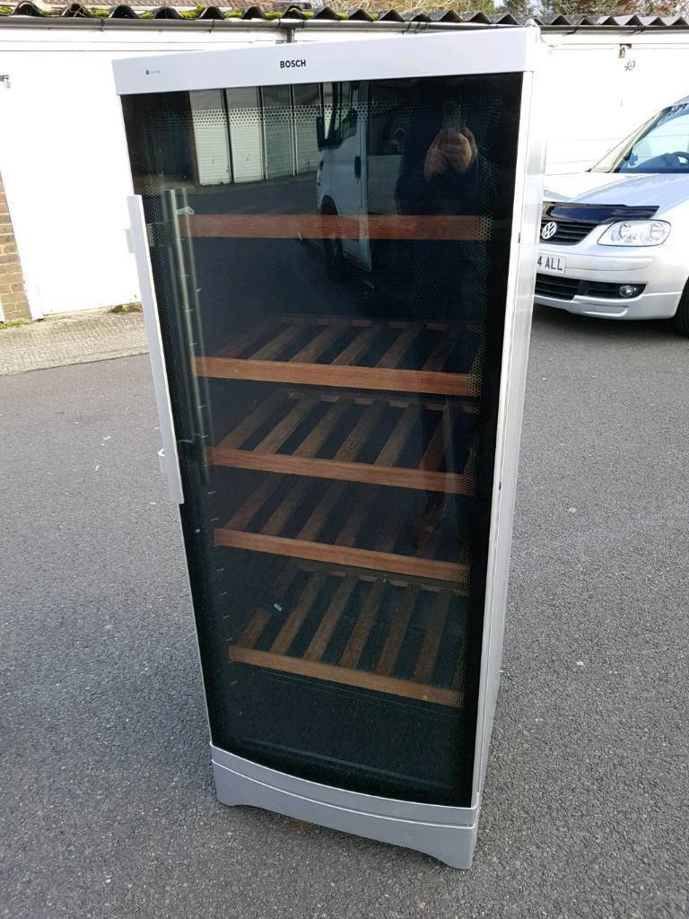 BOSCH KSW 30920 Deluxe wine cooler Fridge..pub, restaurant in Crawley