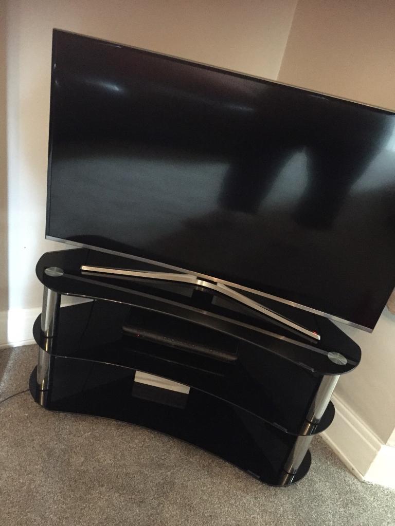 FREE TO COLLECTOR Black glass tv corner unit in Bristol