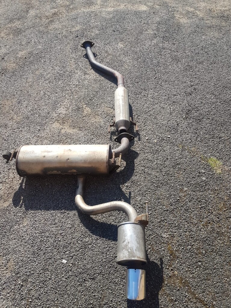Toyota Celica Exhaust System vvtli 190 in Fishermead, Buckinghamshire