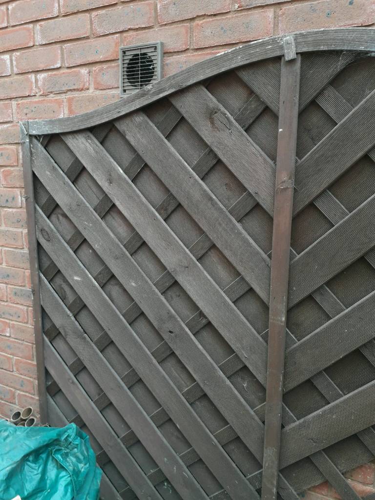 FREE 6ft x 6ft fence panel in Aberdare, Rhondda Cynon Taf Gumtree