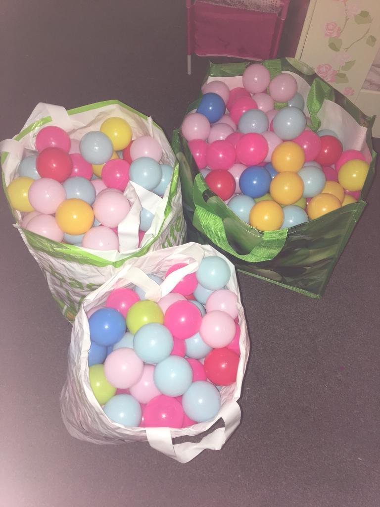 Ball pit balls in Stockport, Manchester Gumtree