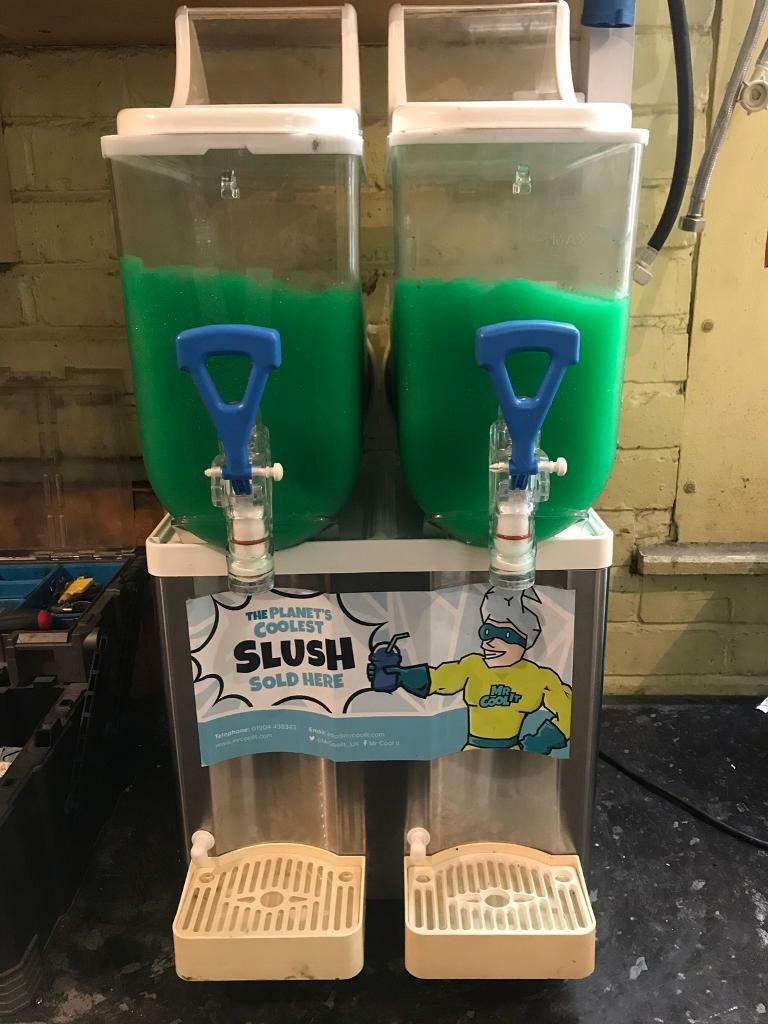 Slush machine twin tank fully working no leaks in Trafford