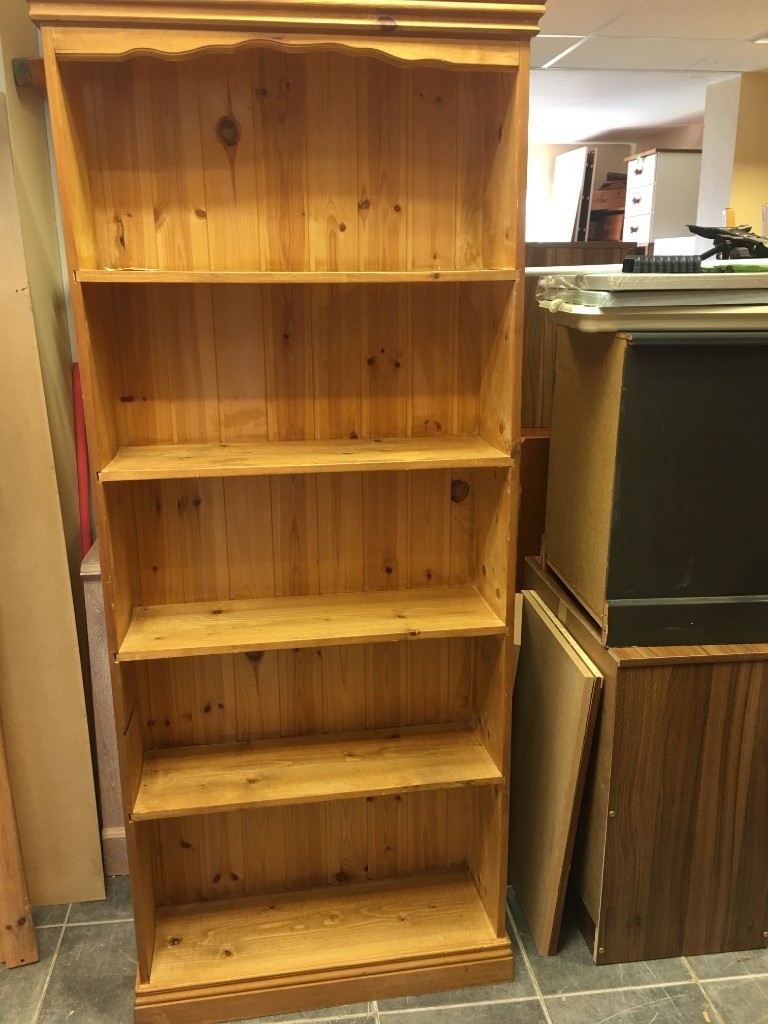 SOLID PINE BOOKCASE WITH 4 FIXED SHELVES MEASURES 30 INCHES WIDE X 10
