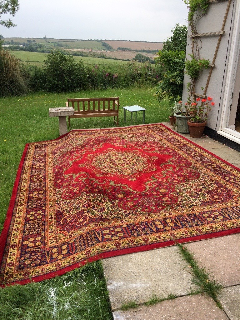 Large 100 wool rug 3.66m x 2.74m in Saltash, Cornwall Gumtree