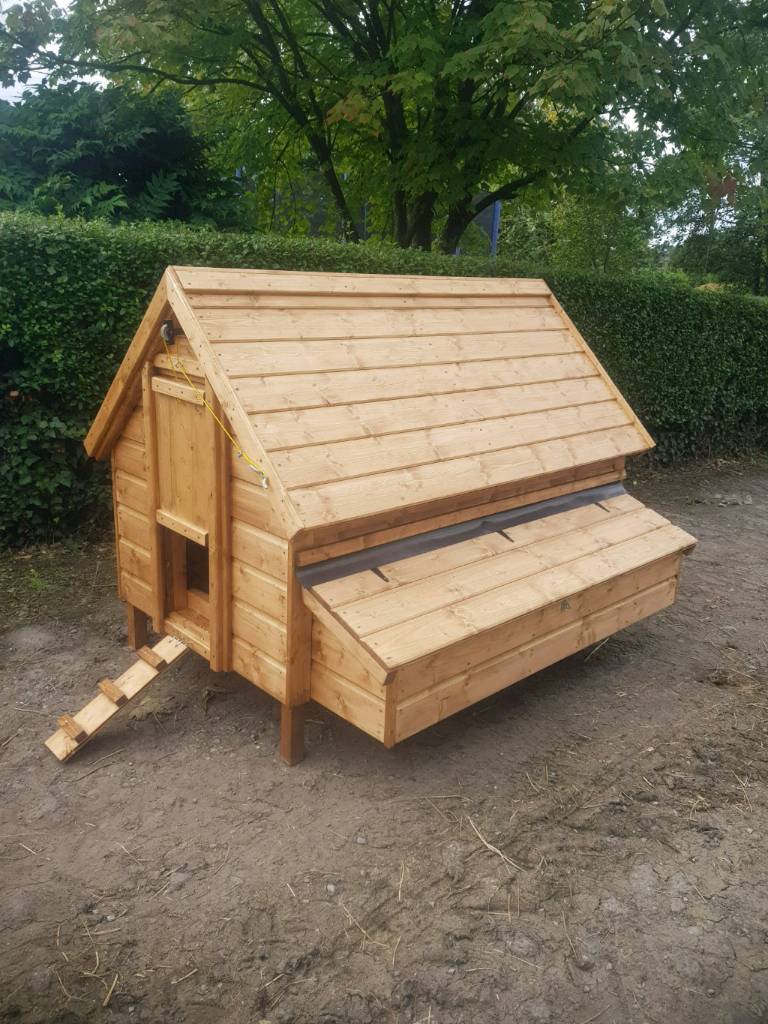 Ex large hen ark chicken coop in Armagh, County Armagh Gumtree