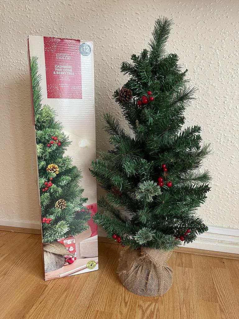 Christmas Day Sales 2022 Near Me Christmas Tree | In North Finchley, London | Gumtree