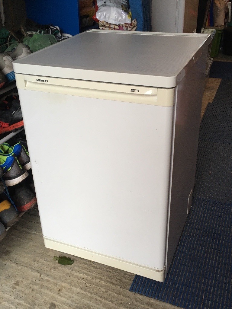 Siemens under the counter Freezer in Twyford, Berkshire Gumtree