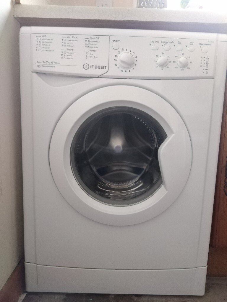 Indesit 7 kg water balance washing machine | in Builth Wells, Powys