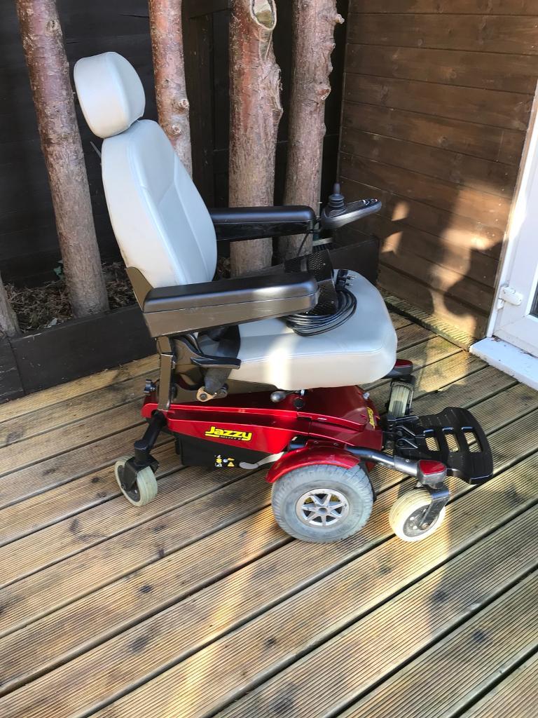 Electric wheelchair Jazzy 6 select in Daventry, Northamptonshire