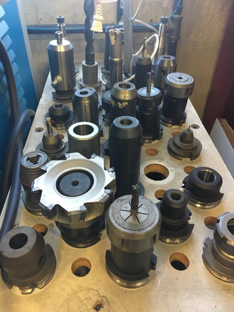 DECKEL, FP4 60 T, DIALOG 12 CONTROL, 24 POSITION TOOL CHANGER, TOOLING,VG