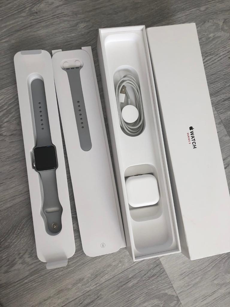Apple Watch 3 cellular 38 mm | in Rushden, Northamptonshire | Gumtree
