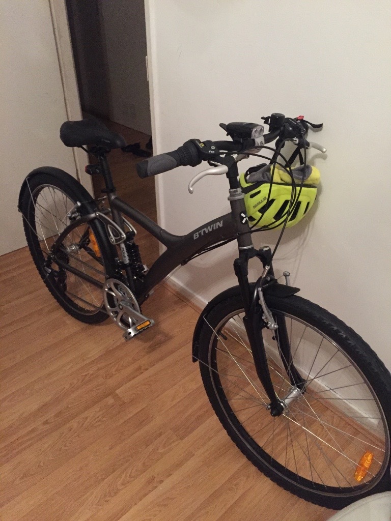 btwin rockrider 700 mountain bike