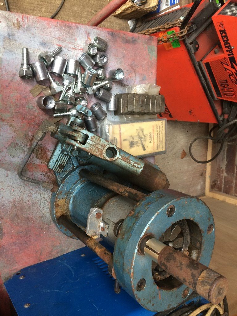 Gates Parker Hydraulic Hose Crimping Tool Swaging Tool. Uk Pallett