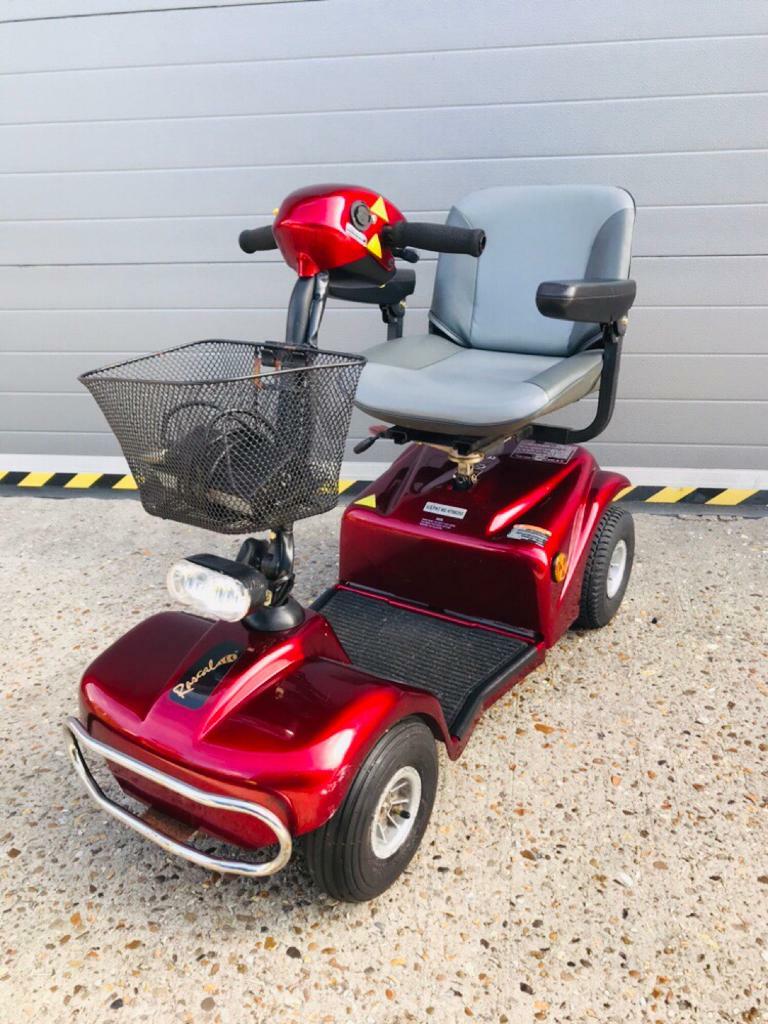 Rascal 388 Mid Size 4 MPH Mobility Scooter with New Batteries