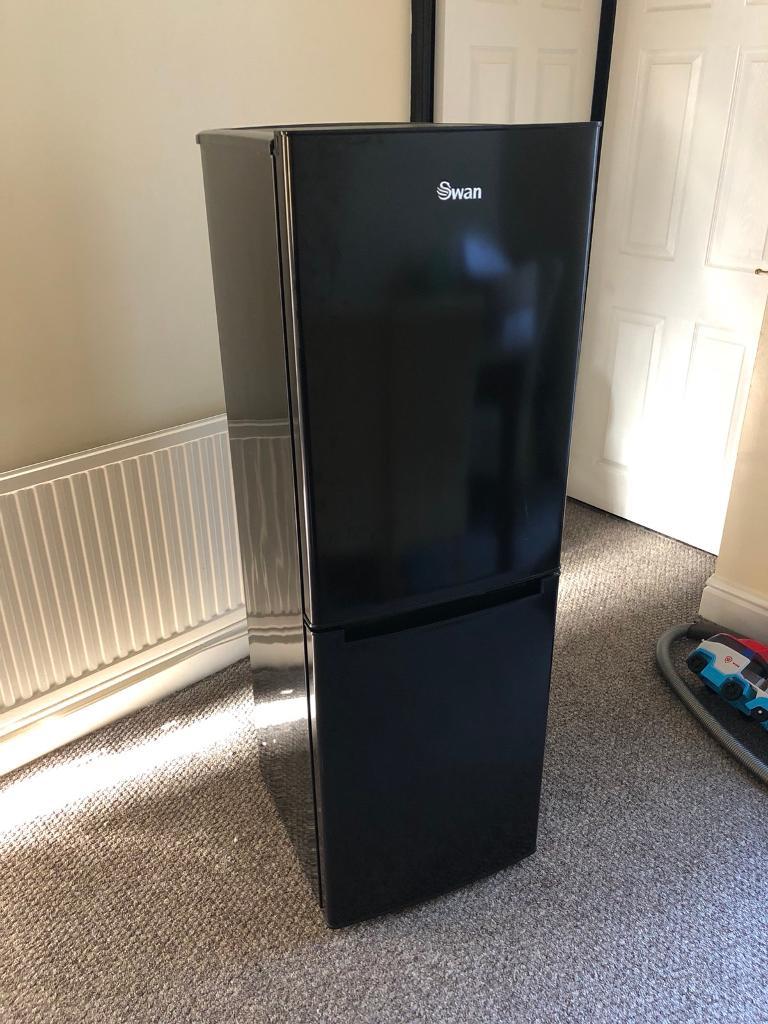 Swan fridge freezer *PRICE REDUCED* in Swansea Gumtree