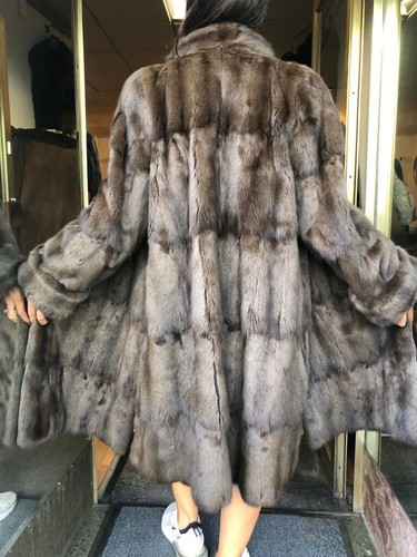 PELLICULE ペリキュールfront gather furcoat PELLICULE ペリキュールfront gather furcoat