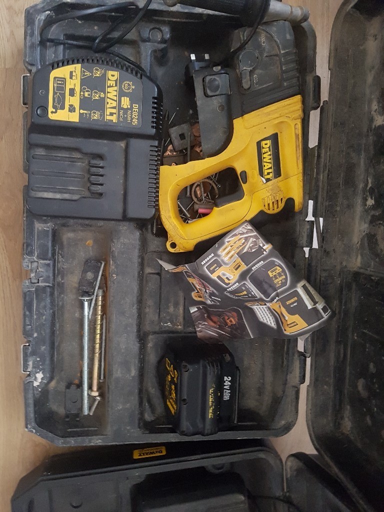 Dewalt sds hammer drill in Old Swan, Merseyside Gumtree