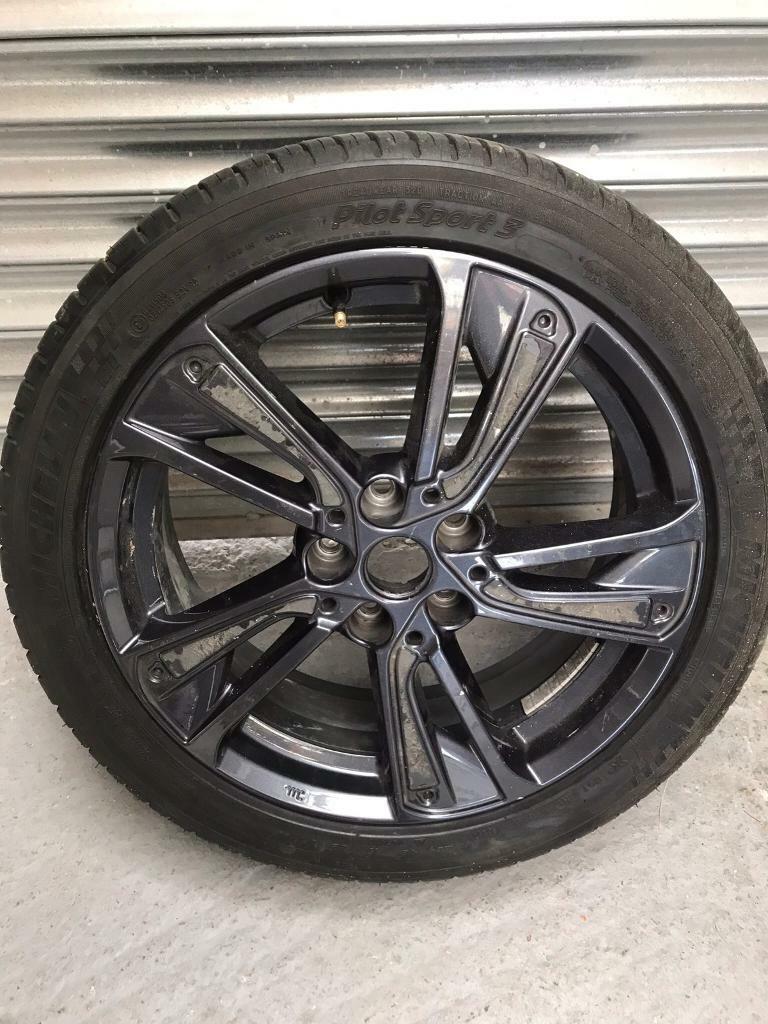 nissan juke 18 inch anthracite wheel and michelin run flat tyre in