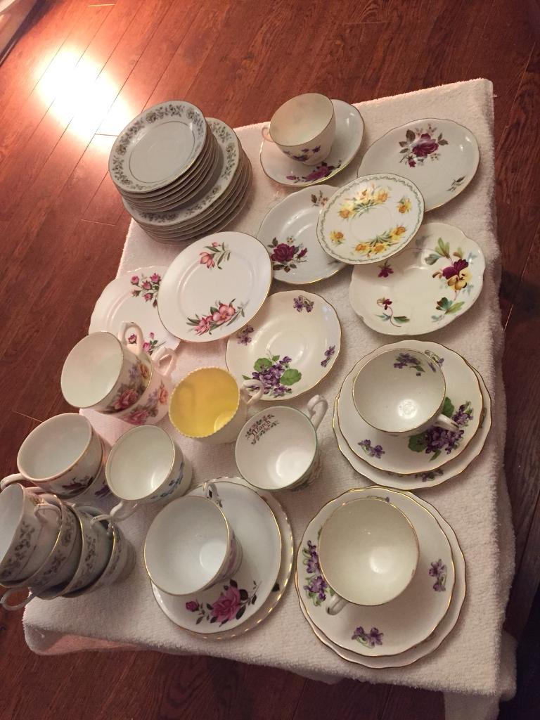 job lot of vintage china cups saucers and side plates wedding occasion