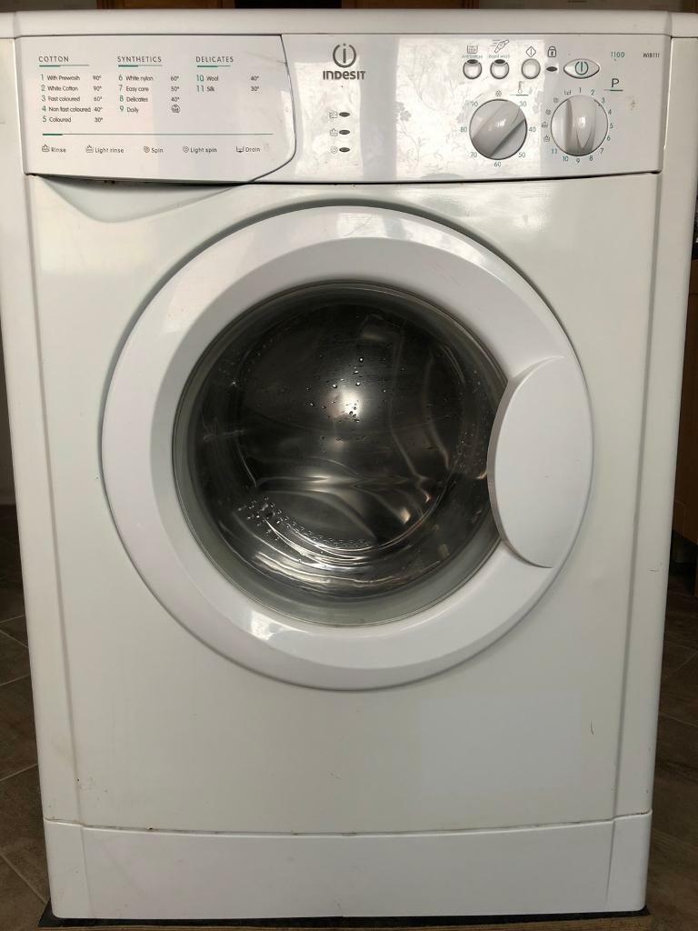 Indesit WIB111 5.5 kg washing machine in Sheffield, South Yorkshire