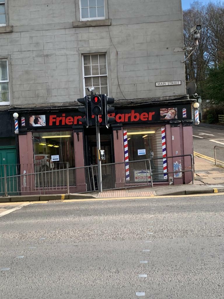 Large Retail Shop and basement To Rent in Bridgend Perth NO RATES in