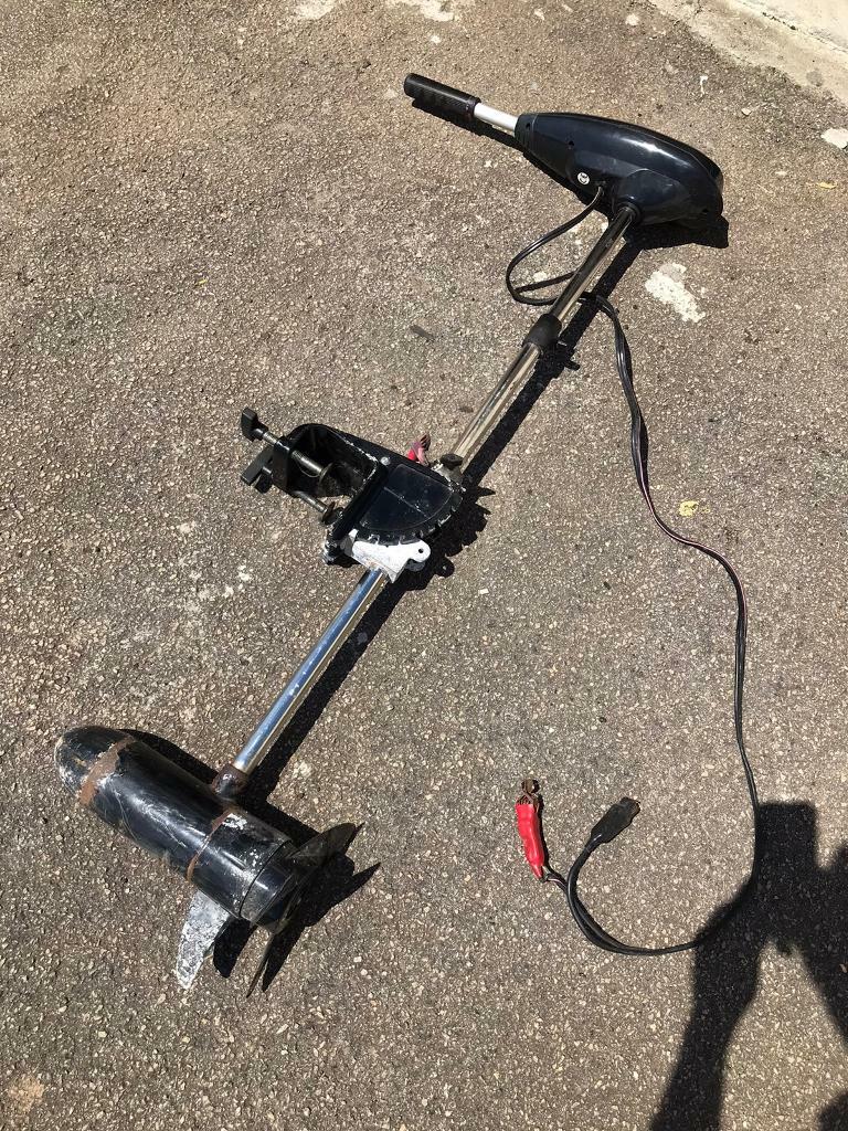 Shakespeare 12 volt electric outboard boat motor / engine in Torpoint
