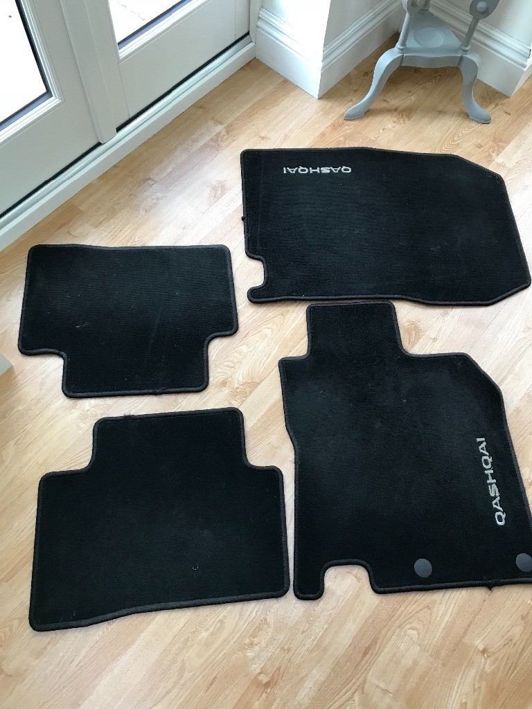 Genuine Nissan Qashqai mats in Lindfield, West Sussex Gumtree