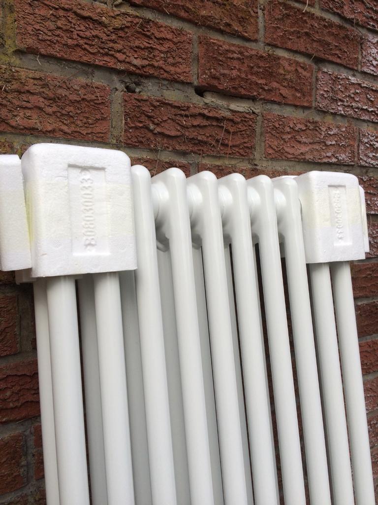 Vertical column radiator in Southside, Glasgow Gumtree