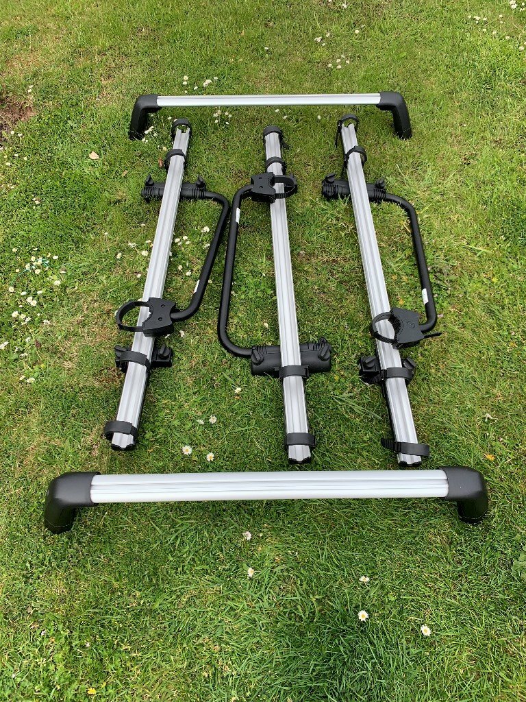 Genuine MercedesBenz CLA Shooting Brake (X117) Roof Bars and 3 x Bike