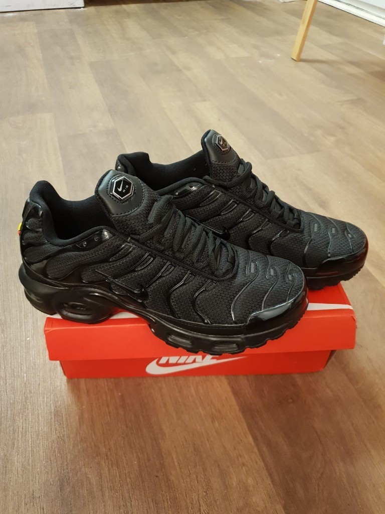 nike air max tn size 9 nike air max tn size 9