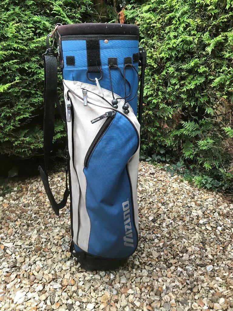 Second hand lightweight golf bag in Evesham, Worcestershire Gumtree