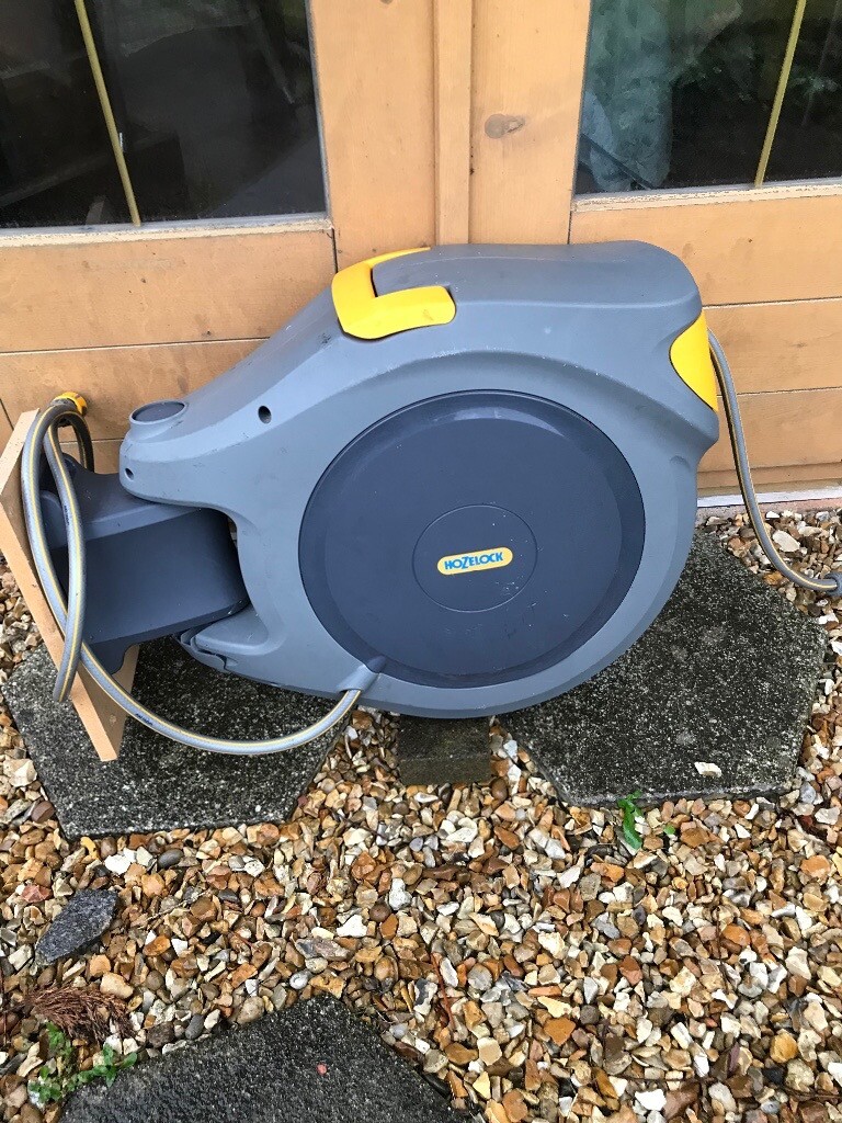 Hozelock Auto Rewind Hose Reel in Aberdeen Gumtree