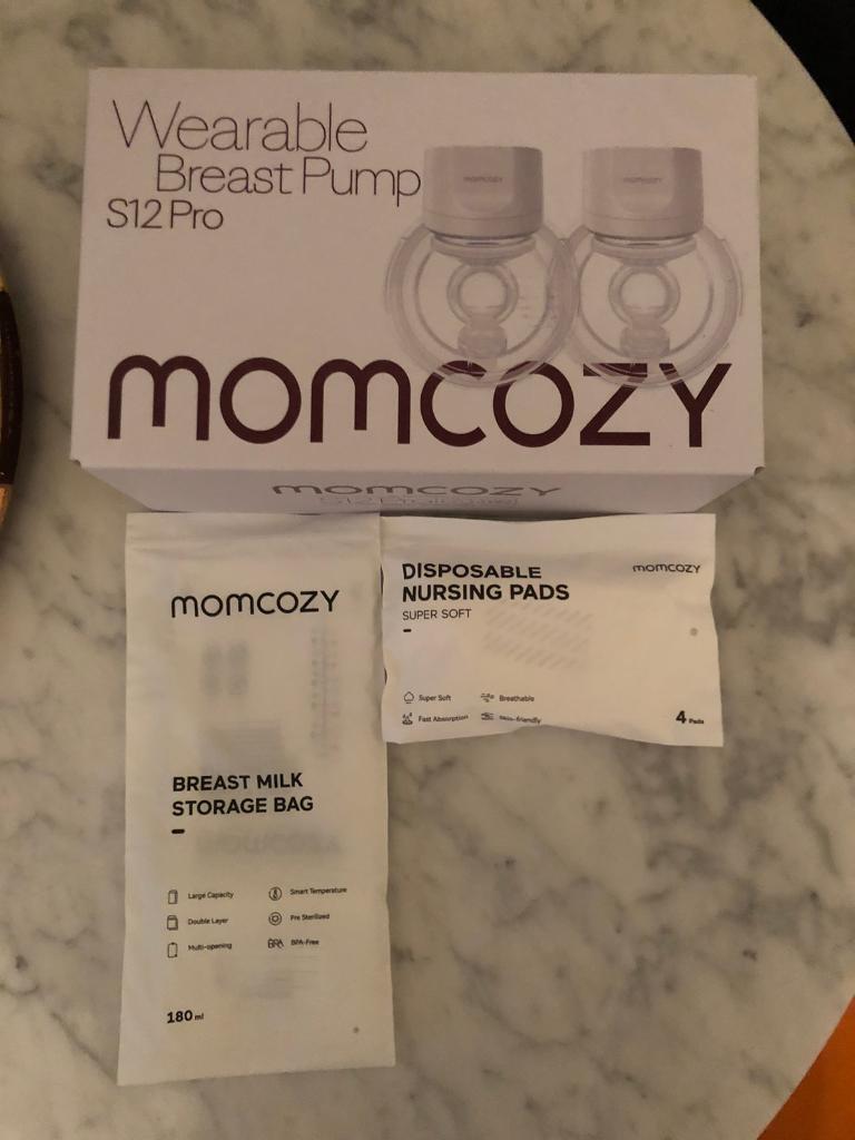 Momcozy S12 pro double electric wearable breast pump in Bromley