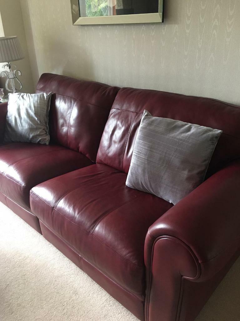 LEATHER THREE PIECE SUITE in East Boldon, Tyne and Wear Gumtree