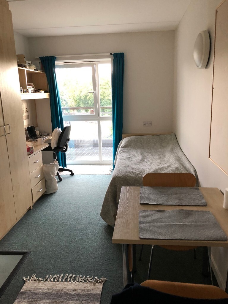 Ensuite Studio in Broadgate Park in Beeston, Nottinghamshire Gumtree