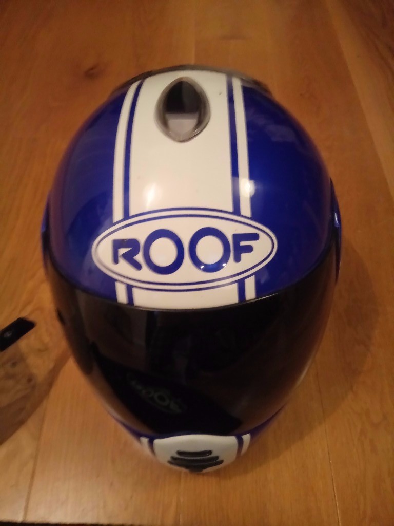 ROOF R010 DAYTONA CRASH HELMET BLUE / WHITE in Woking, Surrey Gumtree