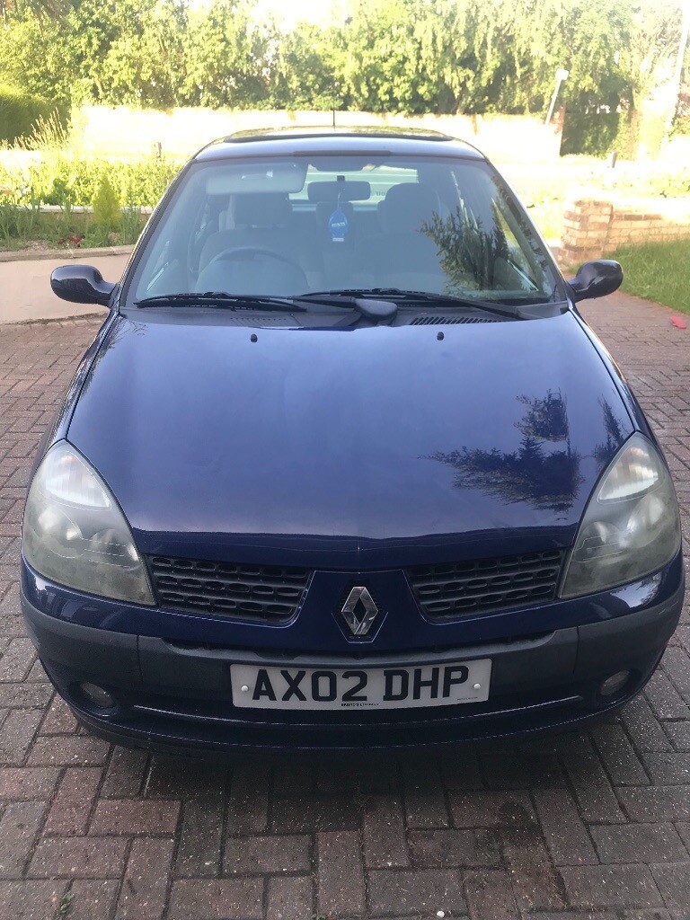 Automatic Renault Clio for sale. Done 79890 miles.Mot till 03/2020.Good