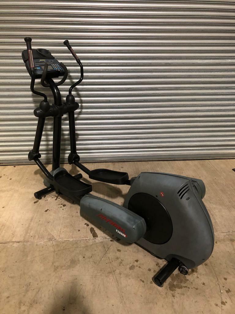 Life fitness 9500hr cross trainer in Nottingham, Nottinghamshire