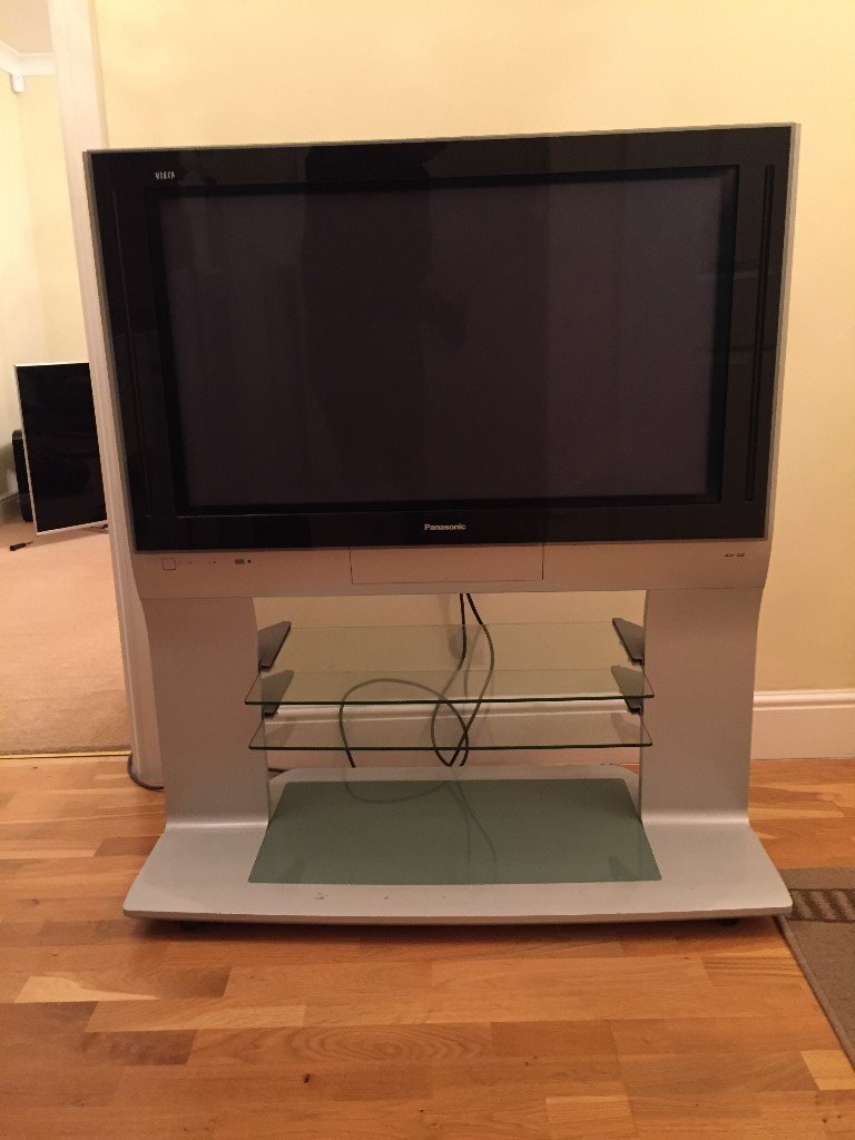 Panasonic Viera 42" Plasma TV and stand in Oadby, Leicestershire