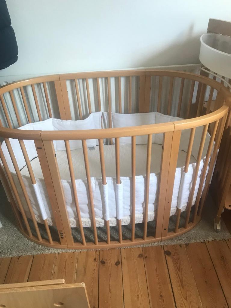 Stokke Sleepi cot/junior bed,changing table, desk and Tripp Trapp chair