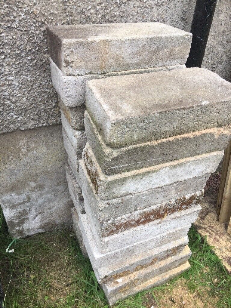 21 Free concrete bricks to be picked up | in Clarkston, Glasgow | Gumtree