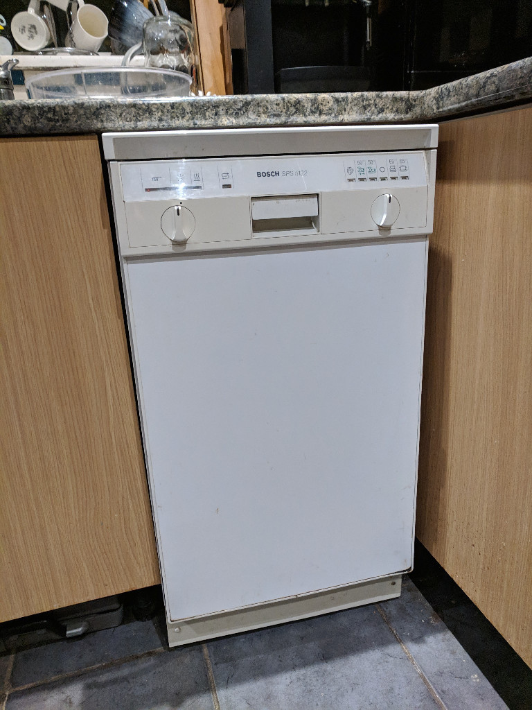 bosch sps5122 slimline dishwasher. Old model, but amazing performance