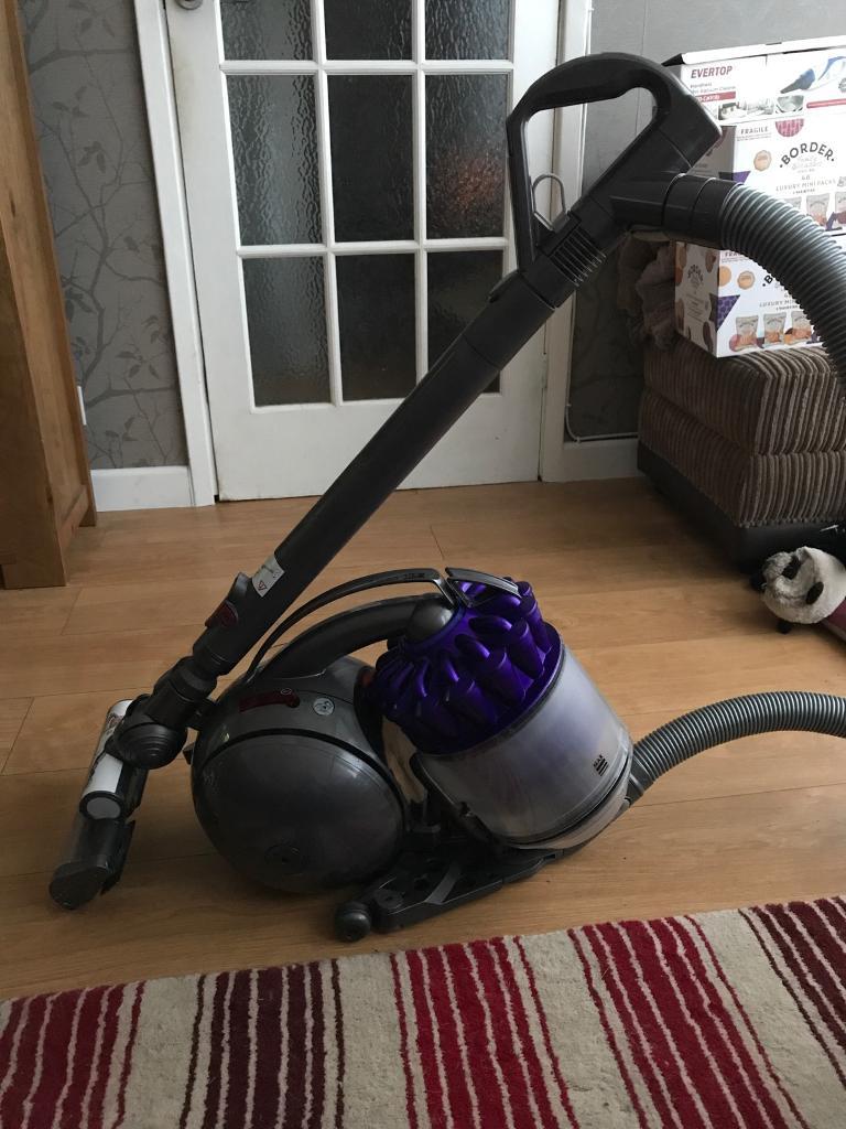 Dyson animal dc39 roller ball vacuum cleaner in Horsforth, West Yorkshire Gumtree