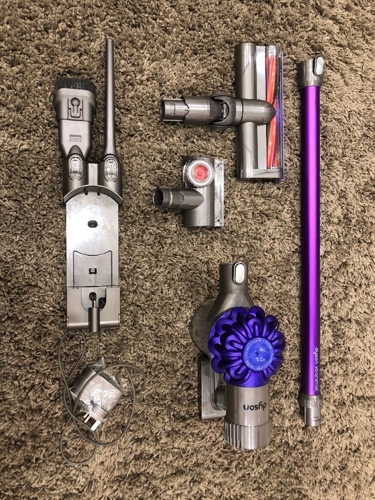 Dyson V6 Animal Cordless Vacuum Cleaner Hoover in Leicester