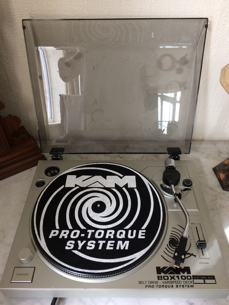 2 x KAM BDX 100 Record Decks, mixer & technics amp plus over 40 vinyl