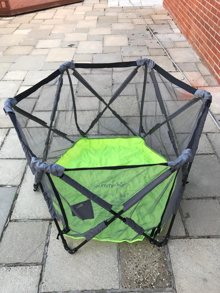 Summer Infant Pop Up Play Pen as new! in Kesgrave, Suffolk Gumtree