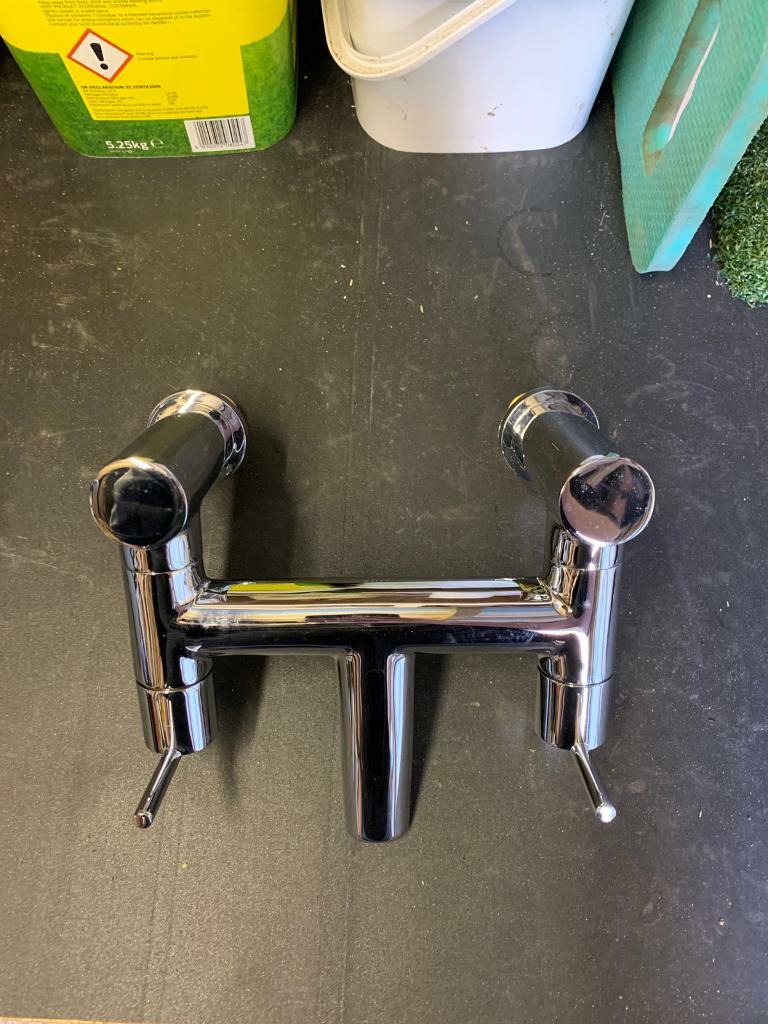 Chrome Bath Taps 2 tap hole bath filler BRAND NEW in Nottingham, Nottinghamshire Gumtree